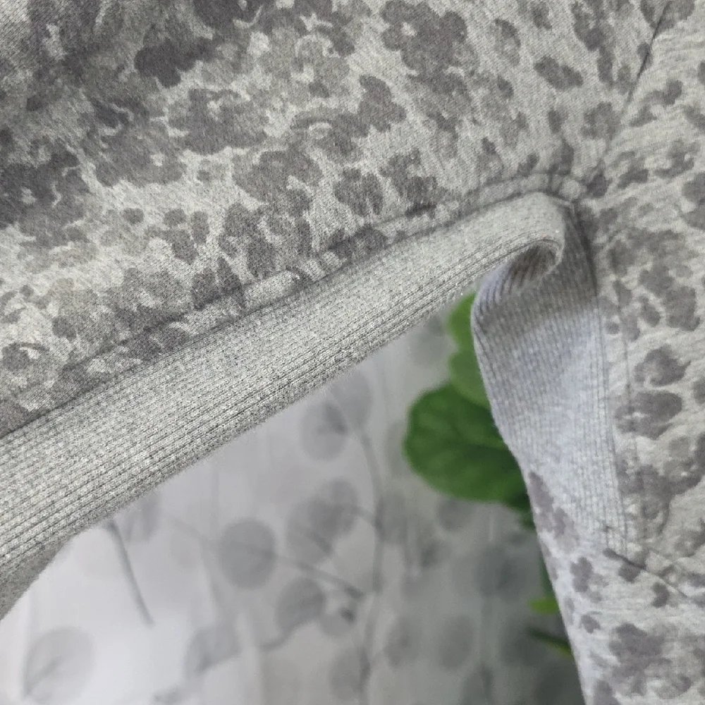 Athleta Triumph Printed Full Zip Hoodie Gray Leopard - Medium - Picture 8 of 11